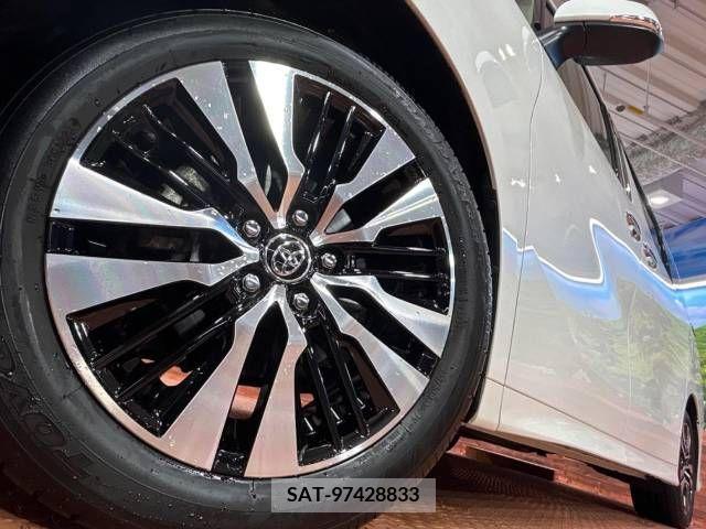 Toyota ALPHARD 2023-04 299604-17
