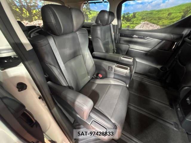 Toyota ALPHARD 2023-04 299604-8
