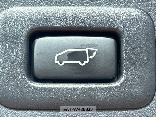 Toyota ALPHARD 2023-04 299604-5