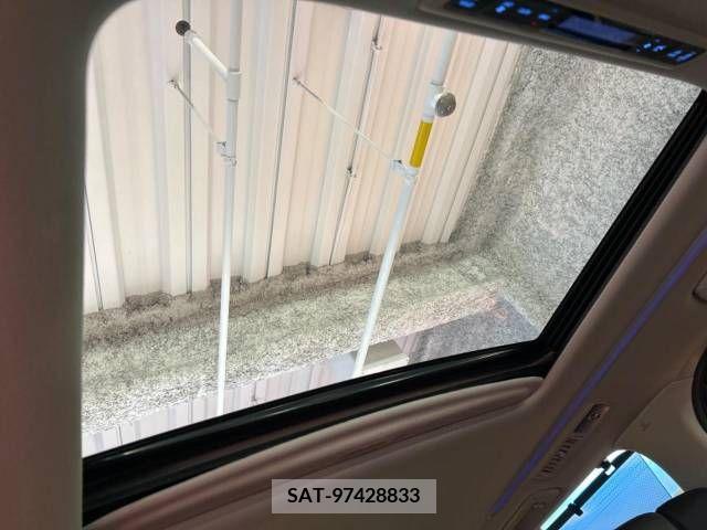 Toyota ALPHARD 2023-04 299604-2