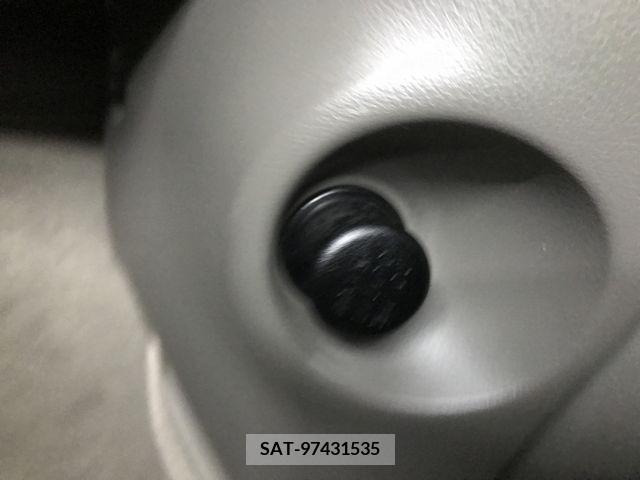 Nissan MARCH 2021-03 206589-24