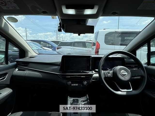 Nissan NOTE 2022-03 376479-1