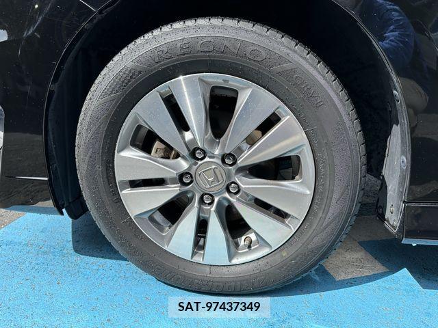 Honda e 2013-06 216849-7