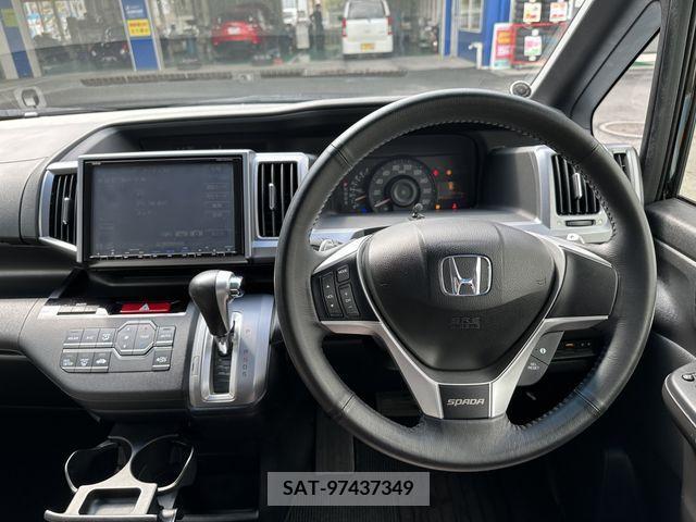 Honda e 2013-06 216849-13