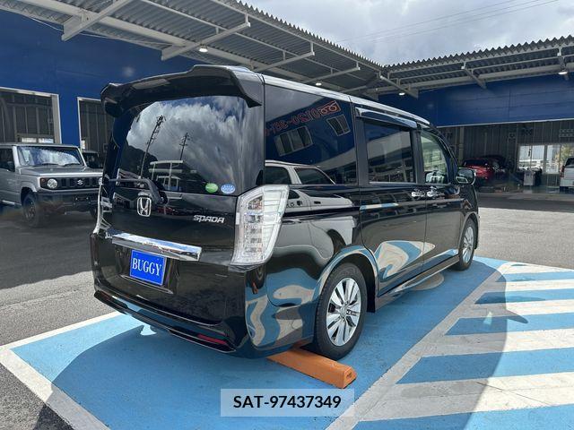Honda e 2013-06 216849-4