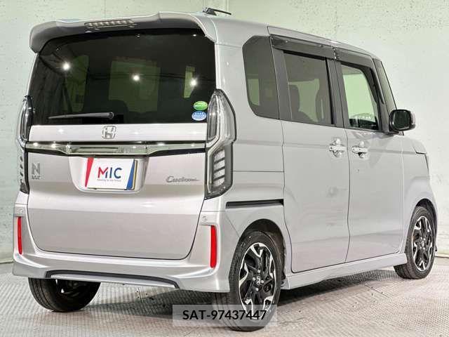 Honda N BOX 2019-01 333872-4