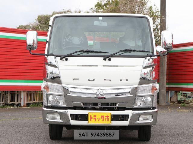 Mitsubishi CANTER 2019-01 294455-3