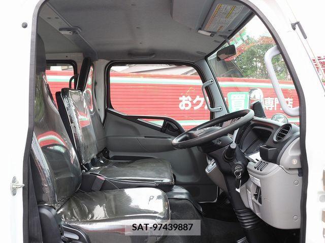Mitsubishi CANTER 2019-01 294455-16