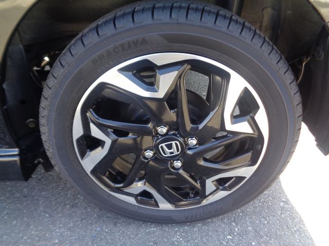 Honda N BOX CUSTOM 2018-10 20167-5