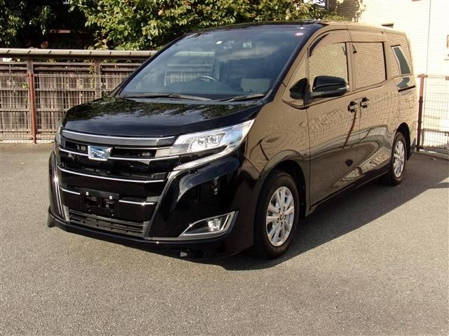 Toyota NOAH HYBRID 2021-03 23648-0