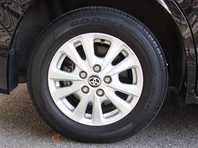 Toyota NOAH HYBRID 2021-03 23648-11