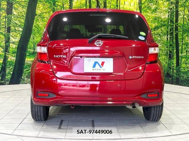 Nissan NOTE 2018-03 340409-15