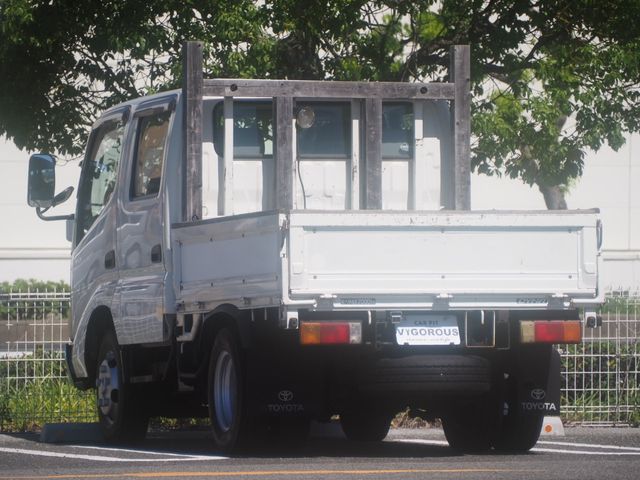 Toyota DYNA TRUCK 2005-07 5668-2