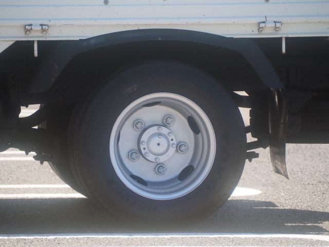 Toyota DYNA TRUCK 2005-07 5668-10