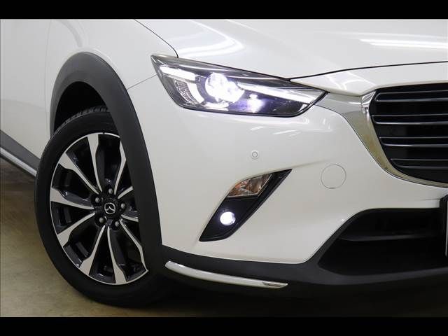 Mazda CX-3 2019-02 24238-22