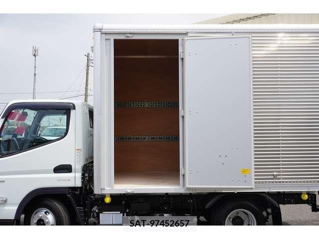 Mitsubishi CANTER 2023-01 203343-15