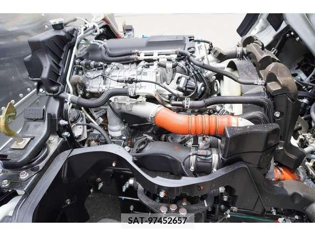 Mitsubishi CANTER 2023-01 203343-13