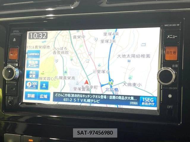 Nissan SERENA 2014-01 345866-5