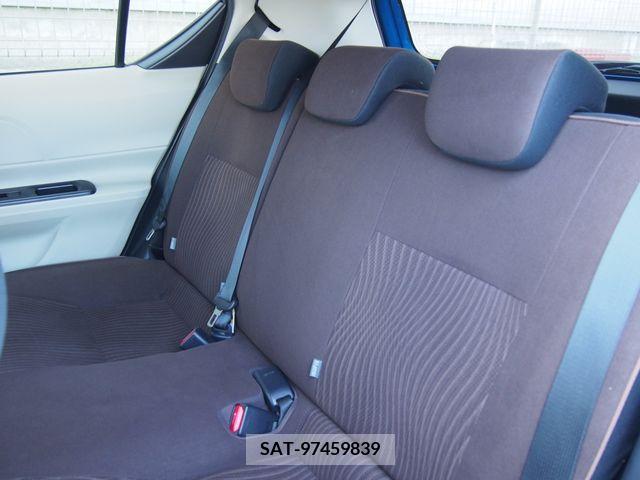 Toyota AQUA 2014-11 356222-6