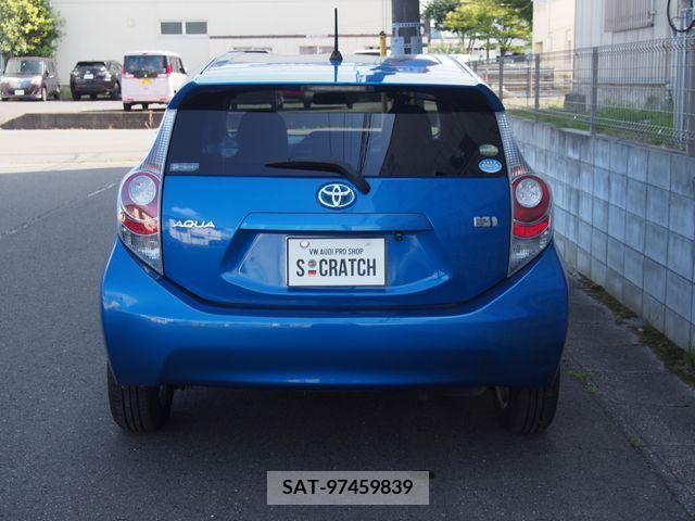 Toyota AQUA 2014-11 356222-19