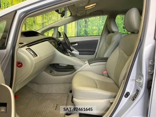 Toyota PRIUS 2009-08 282276-8