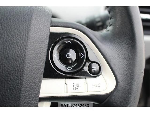 Toyota PRIUS 2016-03 282287-3