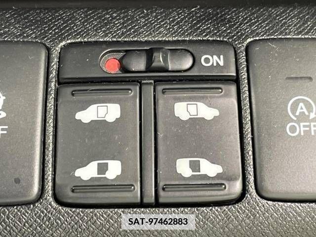 Honda e 2014-03 340557-4