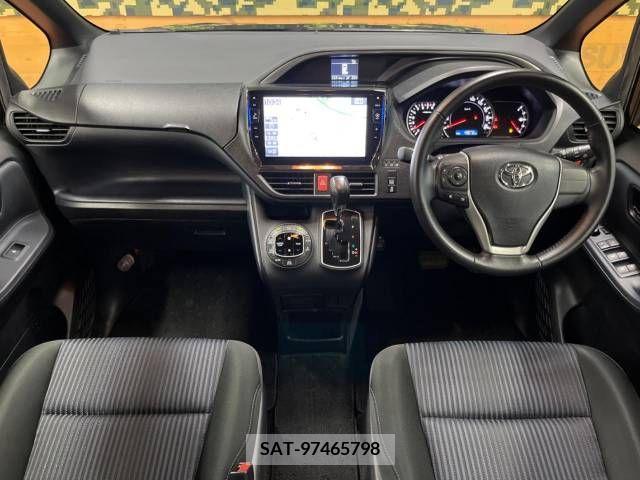 Toyota VOXY 2015-06 346290-1