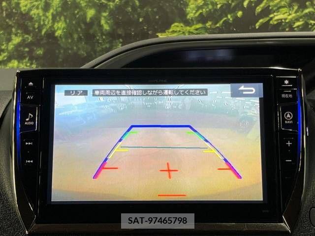 Toyota VOXY 2015-06 346290-3