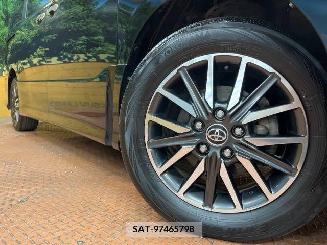 Toyota VOXY 2015-06 346290-13