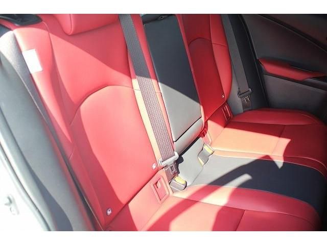 Lexus UX 2020-03 6307-15