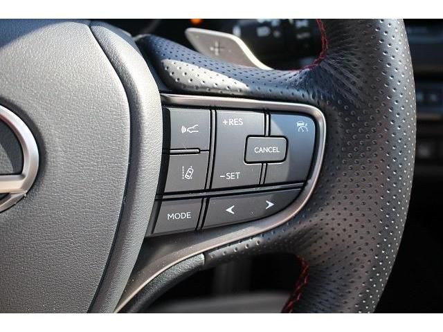 Lexus UX 2020-03 6307-4