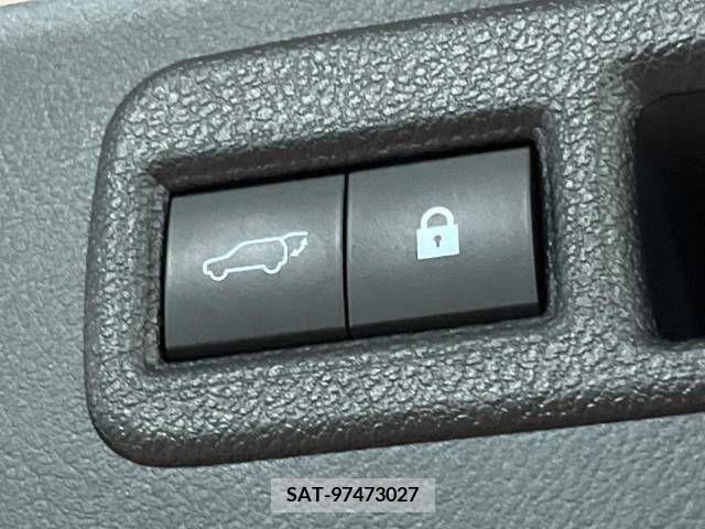 Lexus NX 2018-08 275650-7