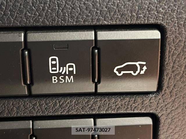 Lexus NX 2018-08 275650-6