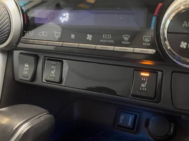 Toyota RAV4 2020-01 187046-9