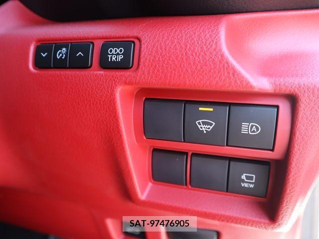 Lexus IS 2021-08 236363-19
