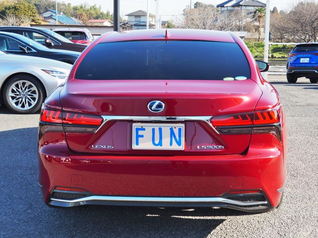 Lexus LS 2020-11 28289-6