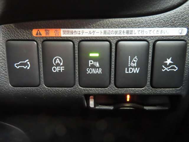 Mitsubishi OUTLANDER 2018-06 10187-17