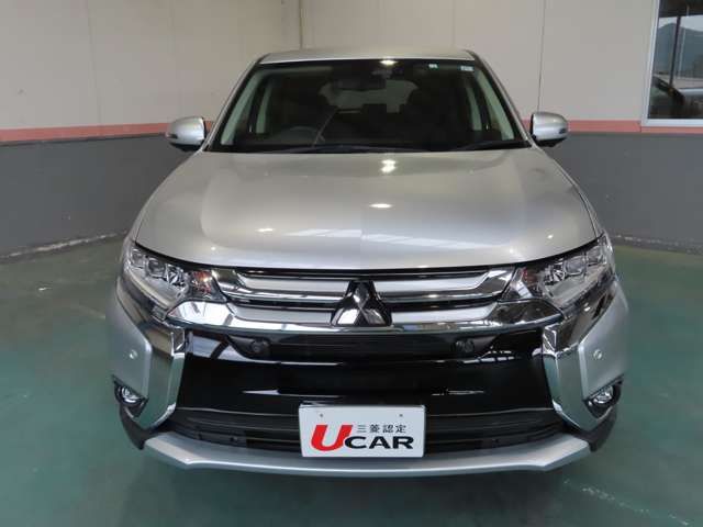 Mitsubishi OUTLANDER 2018-06 10187-4