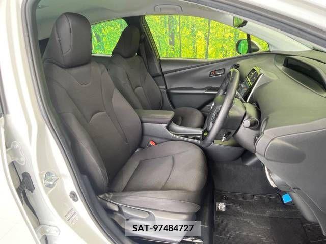 Toyota PRIUS 2020-08 332083-8