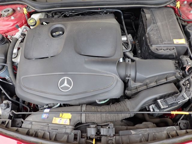 Mercedes Benz CLA-CLASS 2014-02 26725-9