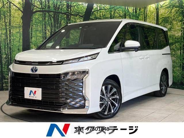 Toyota VOXY HYBRID 2022-12 350383-0