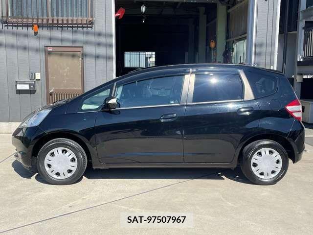 Honda FIT 2010-08 221177-8