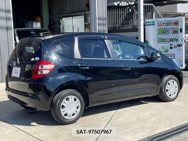 Honda FIT 2010-08 221177-2
