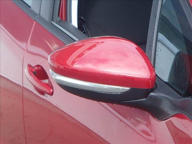 Peugeot 208 2017-03 194892-17