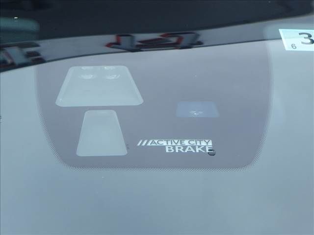 Peugeot 208 2017-03 194892-8