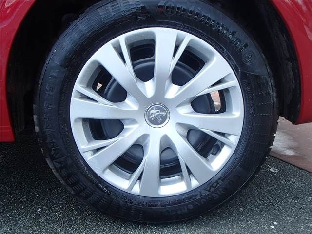 Peugeot 208 2017-03 194892-7