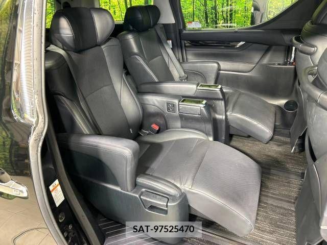 Toyota ALPHARD 2018-03 325339-9