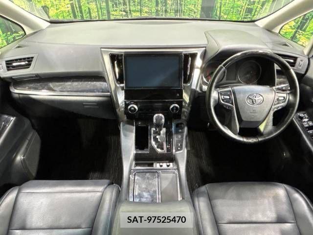 Toyota ALPHARD 2018-03 325339-1