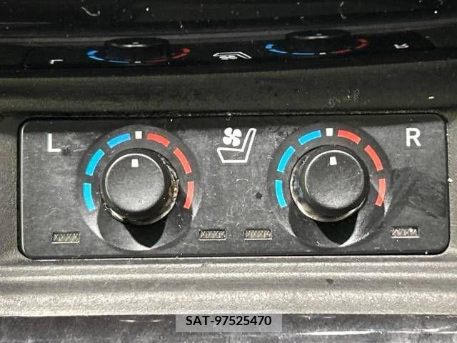 Toyota ALPHARD 2018-03 325339-7